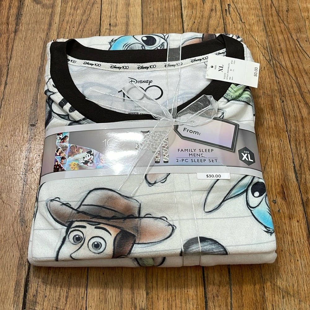 Disney 100 mens 2-pc sleep set size XL